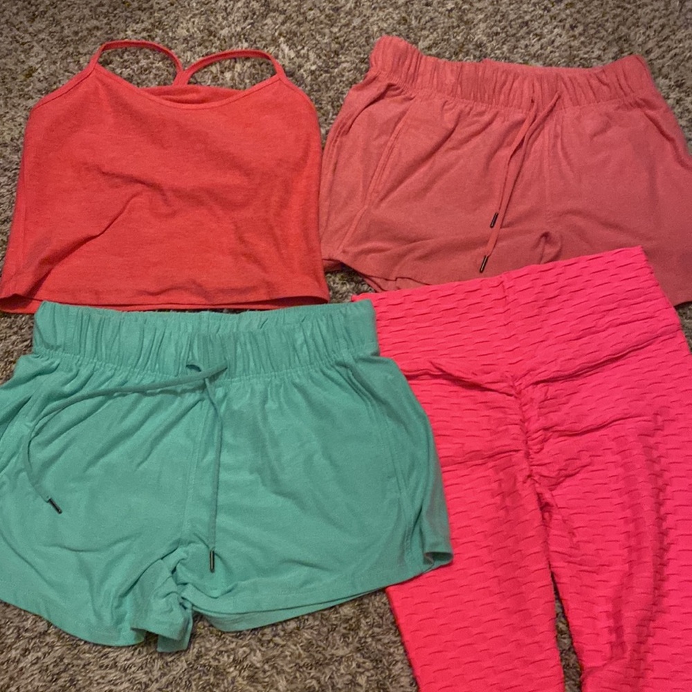 EXERCISE CLOTHING 4-IN-1! Tank w/ bra support, stylish leggings, exercise shorts